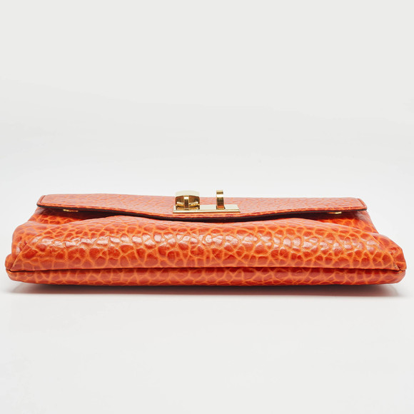 MARC JACOBS Orange Textured Leather Lock Flap Clutch - Picture 6 of 8